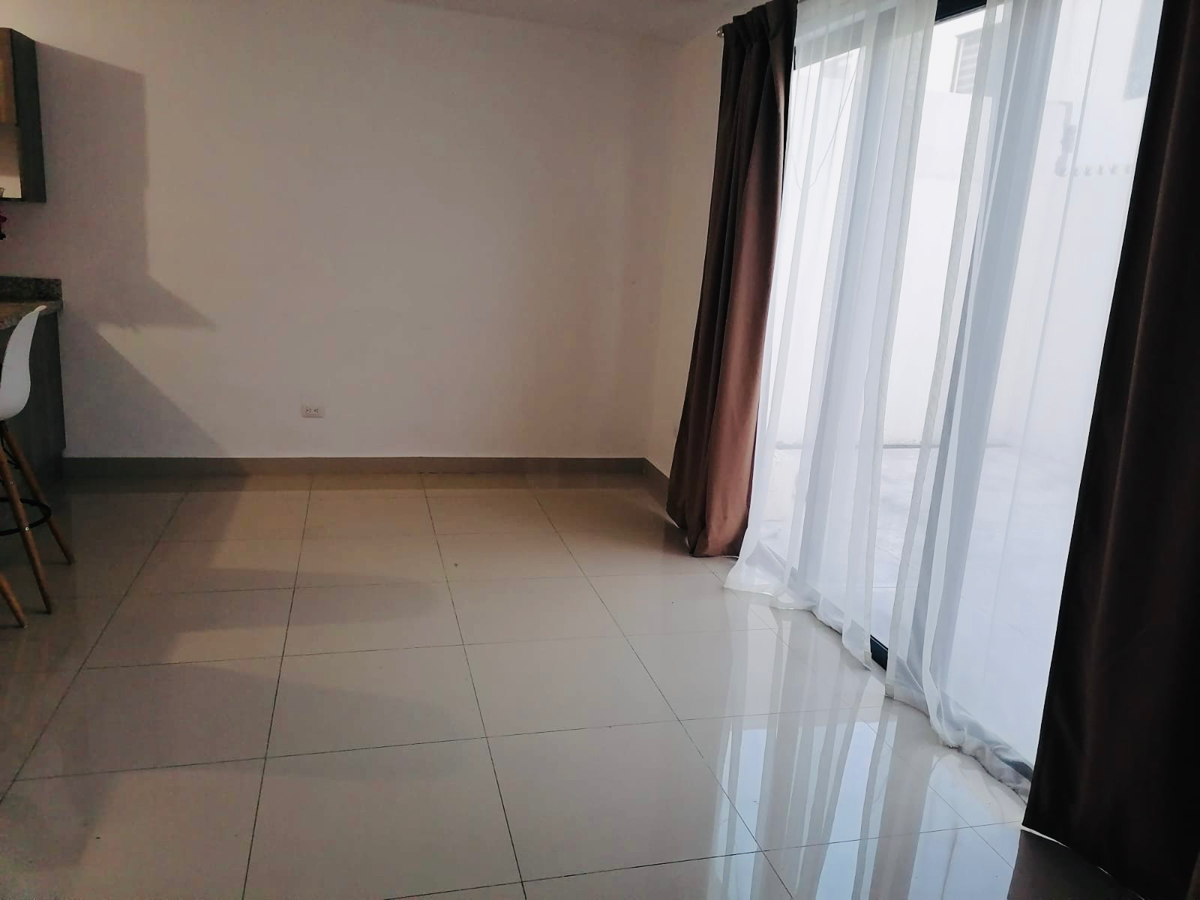 Casa en Renta en Almería, Apodaca, Nuevo León
