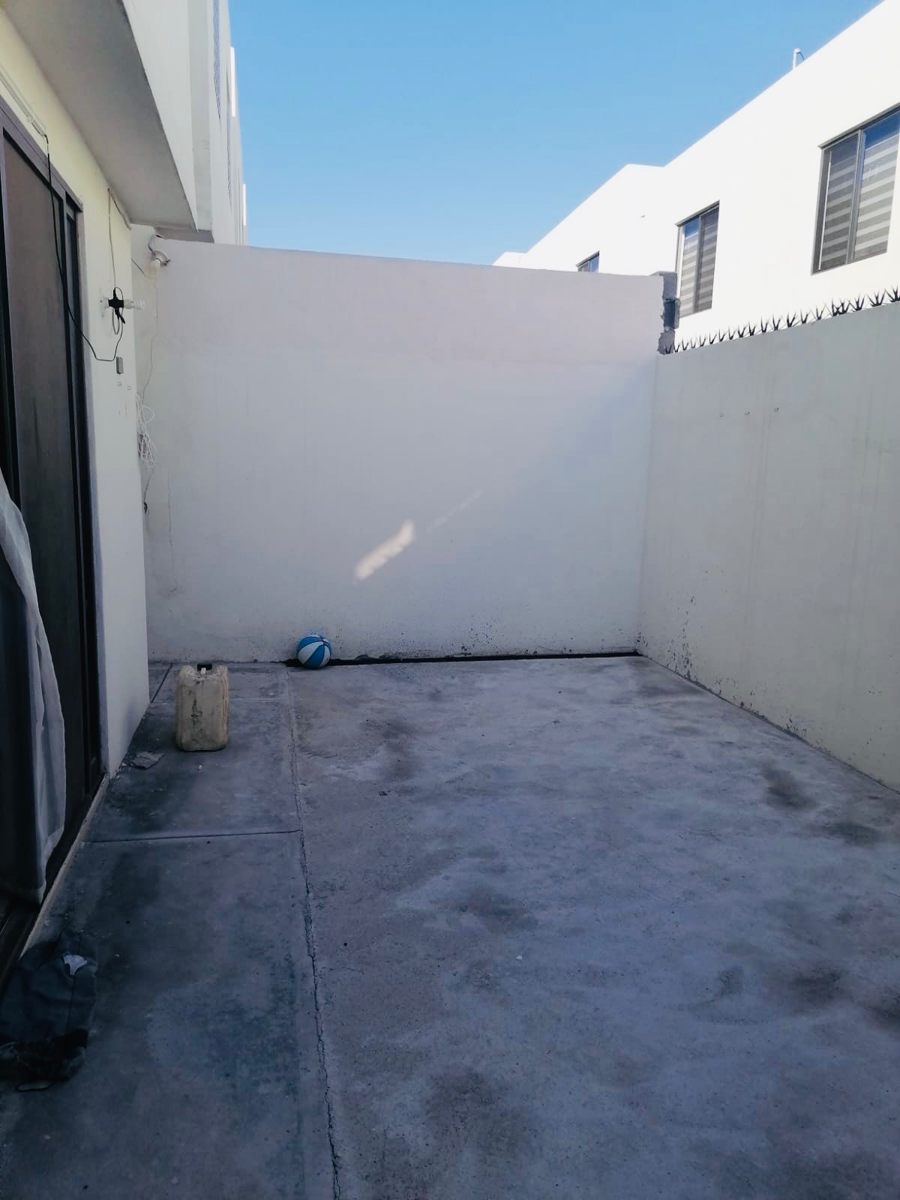 Casa en Renta en Almería, Apodaca, Nuevo León