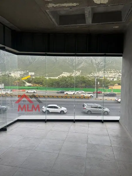Local en venta en Valle Alto, Monterrey — foto 2 de 2