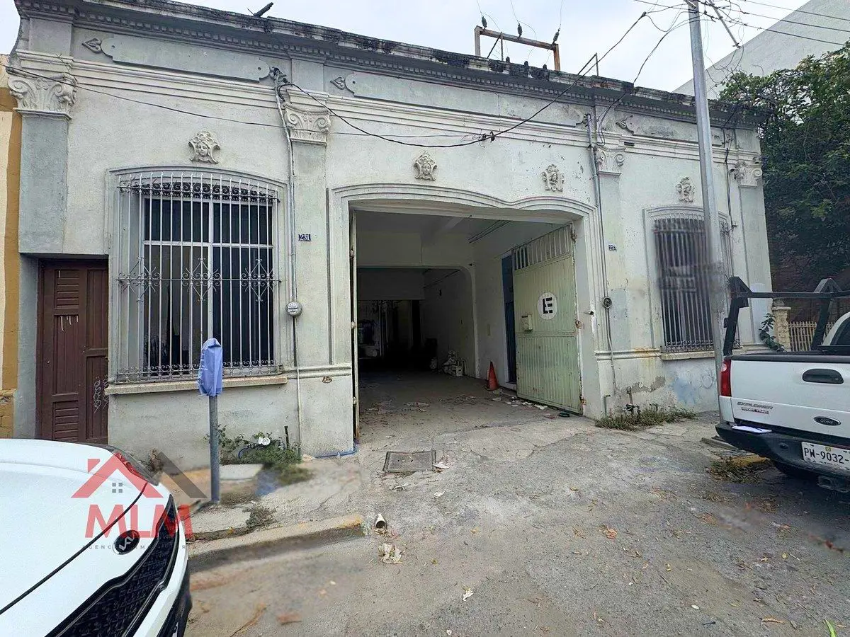 Casa en venta en Monterrey Centro, Monterrey — foto 1 de 26