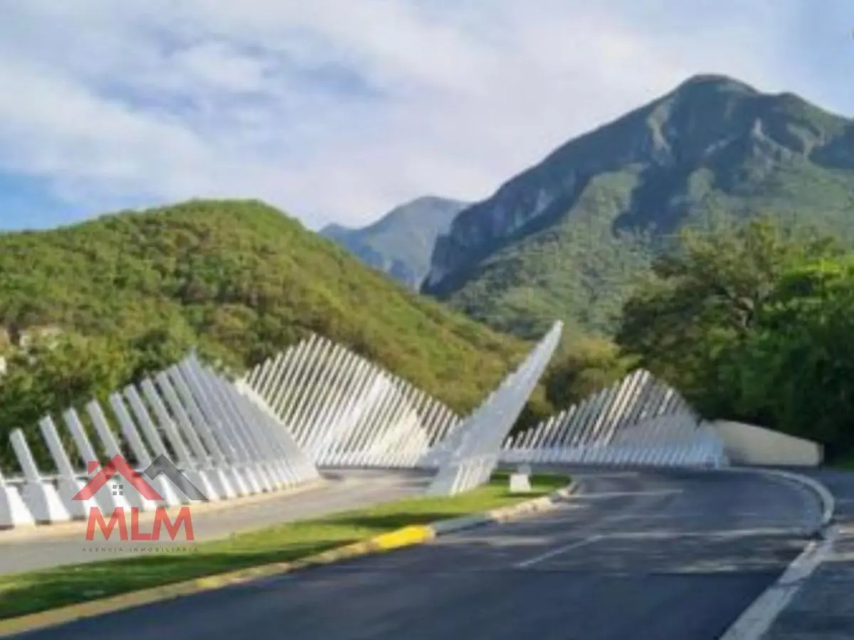 Terreno en venta en Sierra Alta, Monterrey — foto 1 de 3