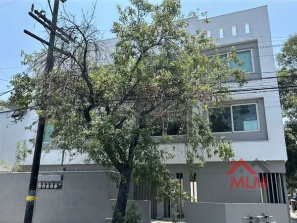 Edificio en venta en Centro, Monterrey — foto 3 de 17