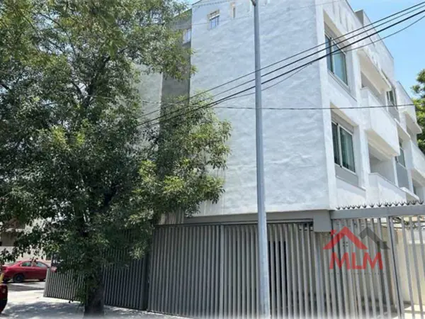 Edificio en venta en Centro, Monterrey — foto 2 de 17