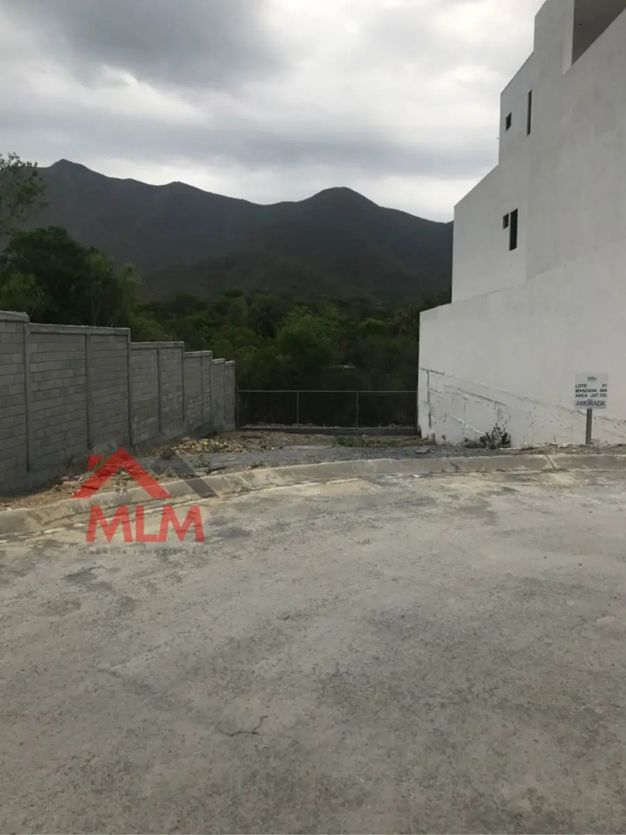 Terreno en venta en Amorada Privada Residencial, Santiago — foto 1 de 6