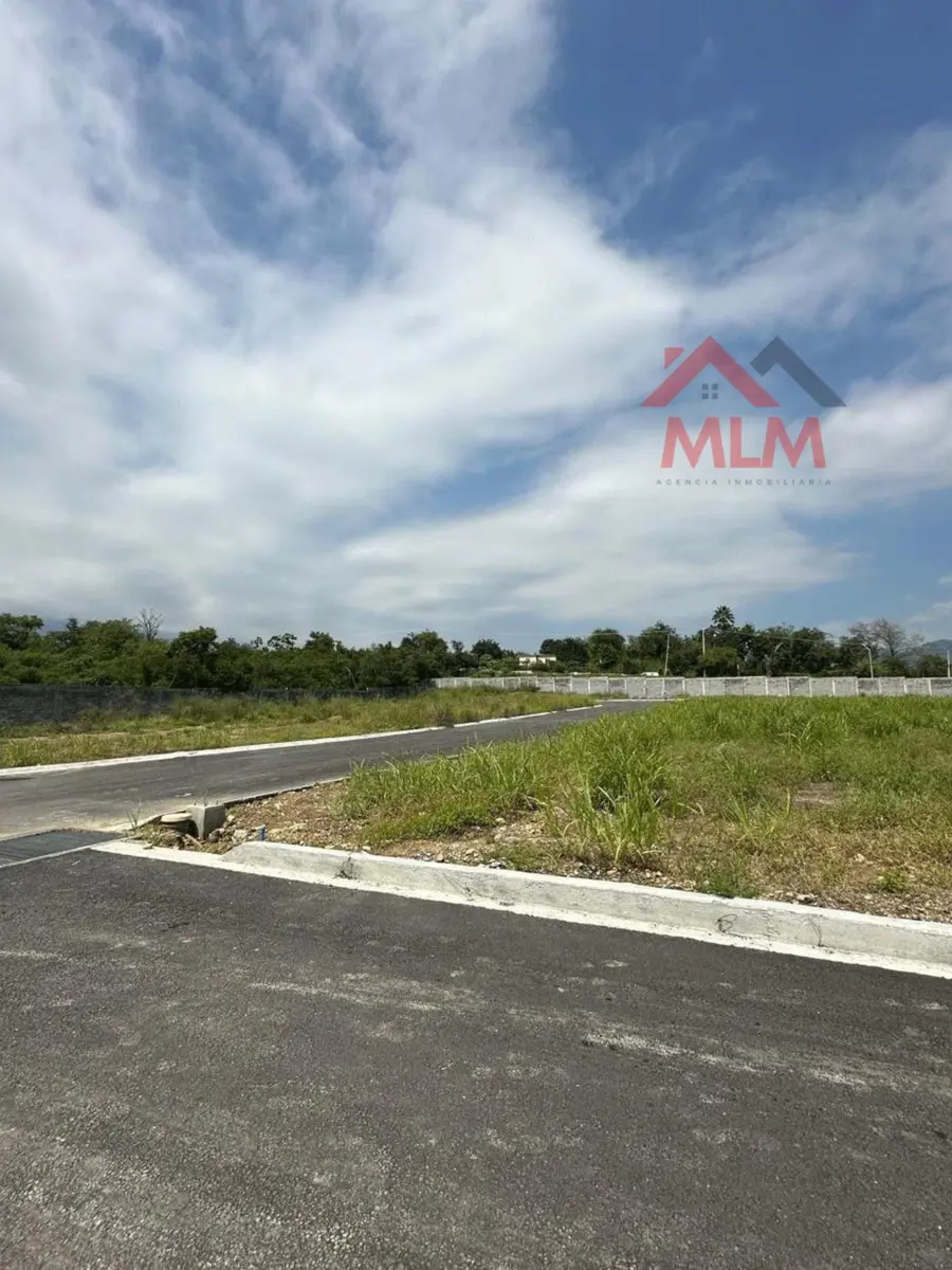 Terreno en venta en El Barrial, Santiago — foto 1 de 8