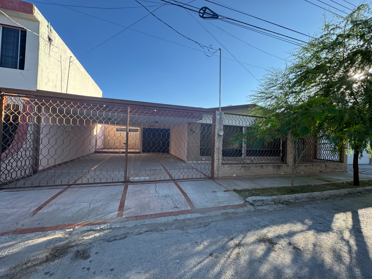 Casa en renta en Torreon Jardin, Torreón — foto 1 de 26