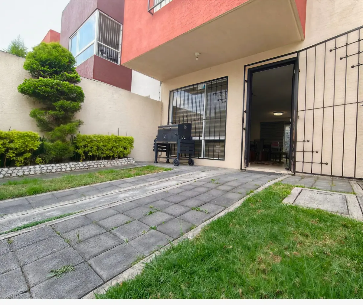Casa en venta en San Mateo Otzacatipan, Toluca — foto 1 de 15