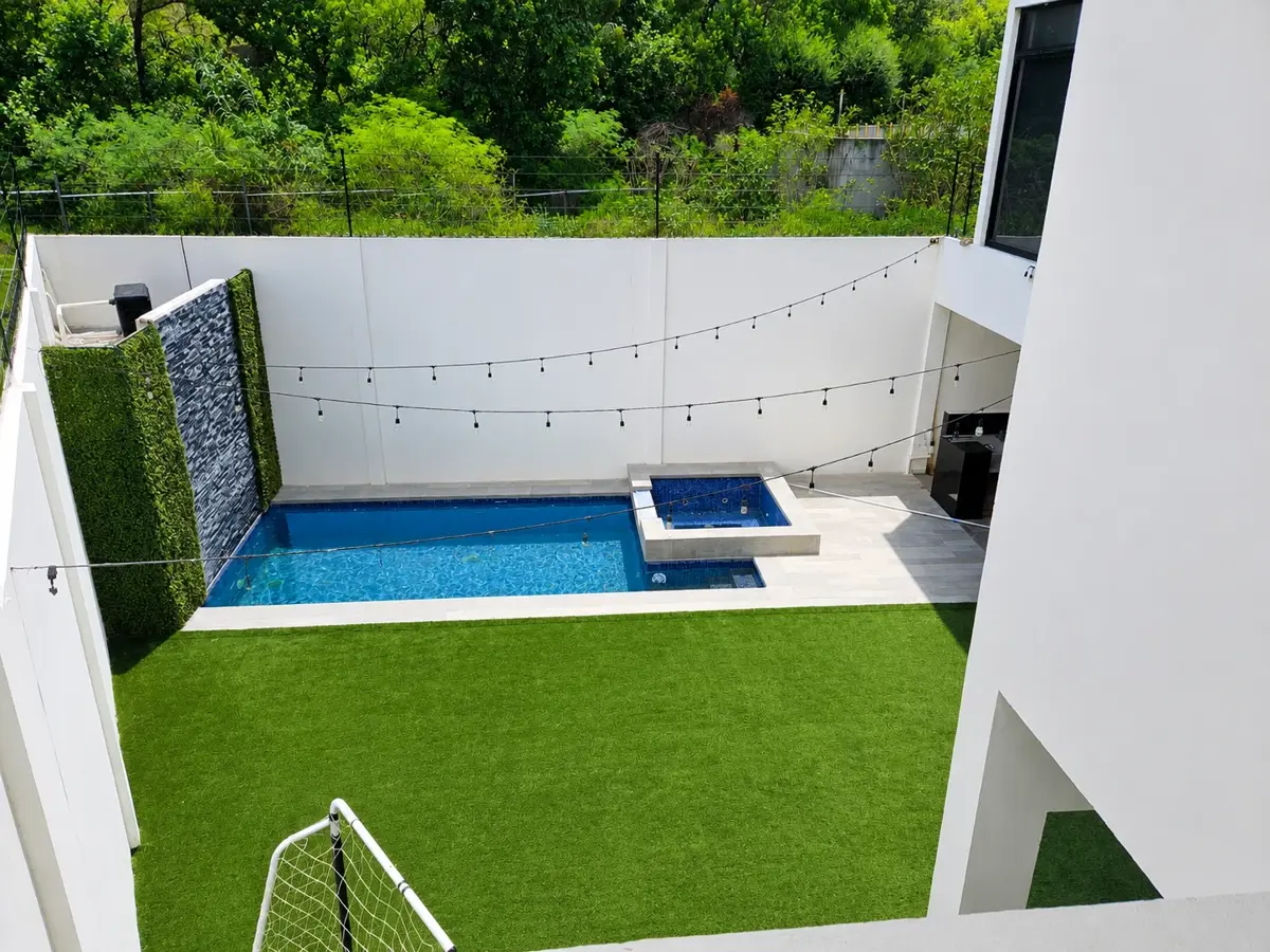 Casa en Venta en Amorada Privada Residencial, Santiago, Nuevo León