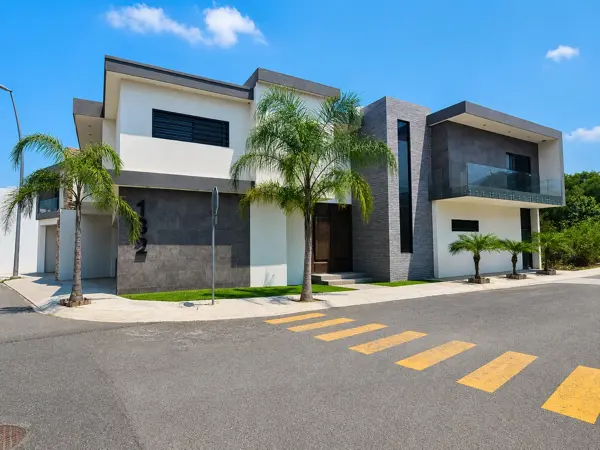 Casa en venta en Amorada Privada Residencial, Santiago