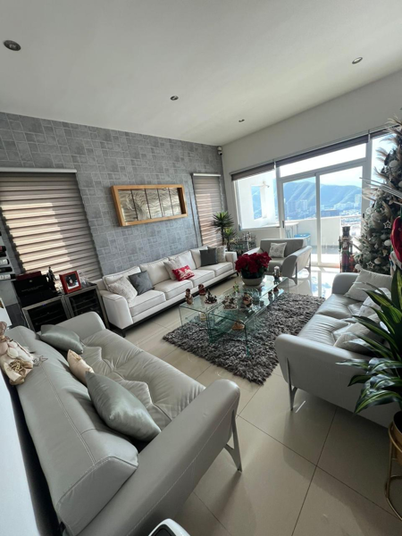 Casa en venta en Vista Real, San Pedro Garza García — foto 3 de 12