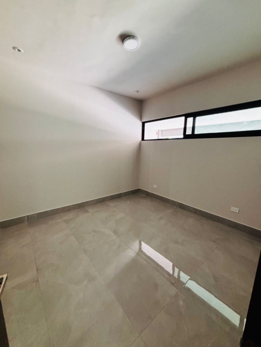 Casa en Venta en Los Nogales, Santiago, Nuevo León