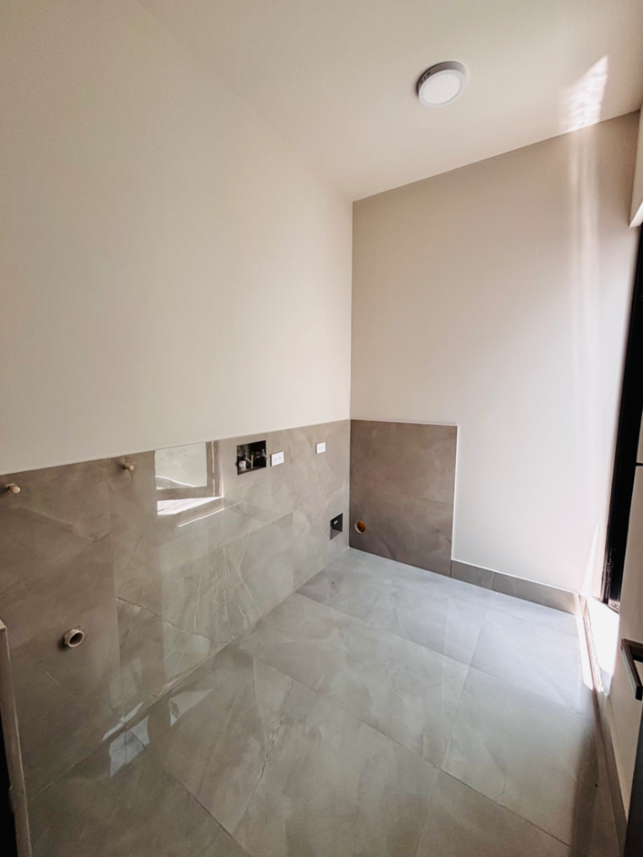 Casa en Venta en Los Nogales, Santiago, Nuevo León