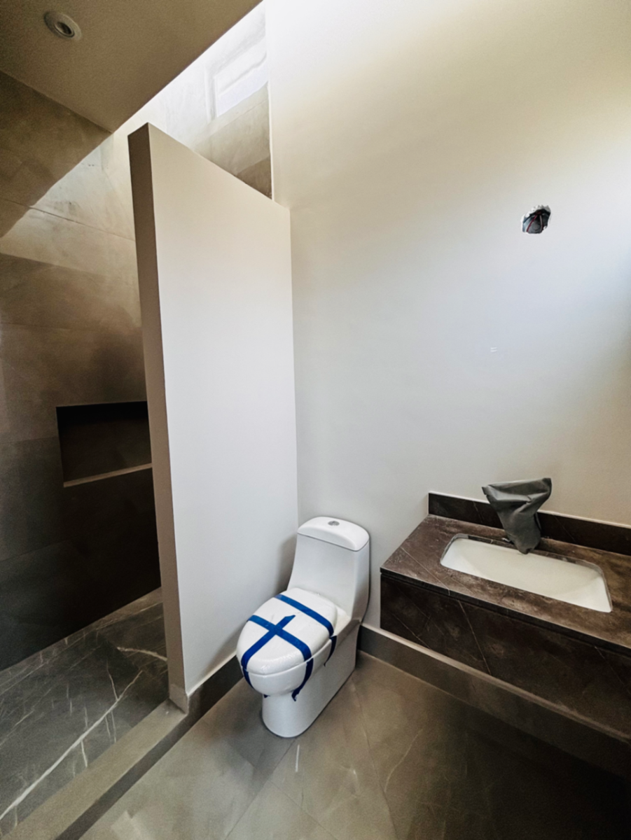 Casa en Venta en Los Nogales, Santiago, Nuevo León