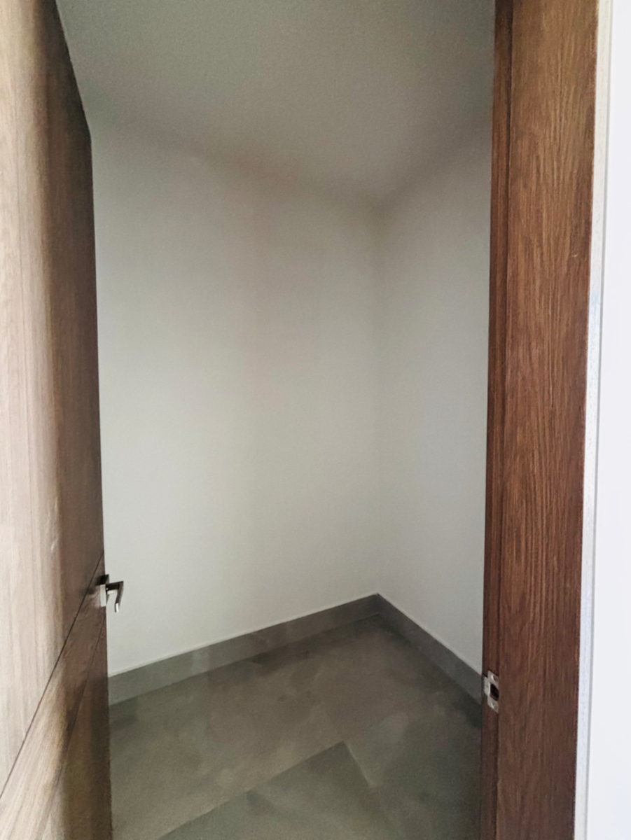 Casa en Venta en Los Nogales, Santiago, Nuevo León