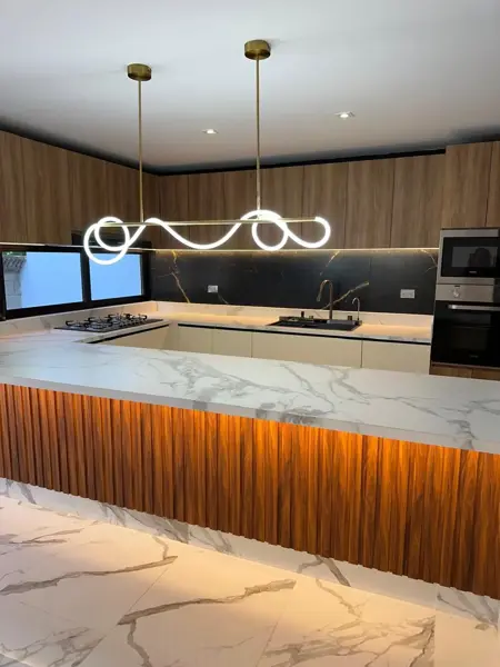 Casa en venta en Puebla lomas de Ángelópolis parque Veracruz 5 recámaras una en planta baja — foto 1 de 26