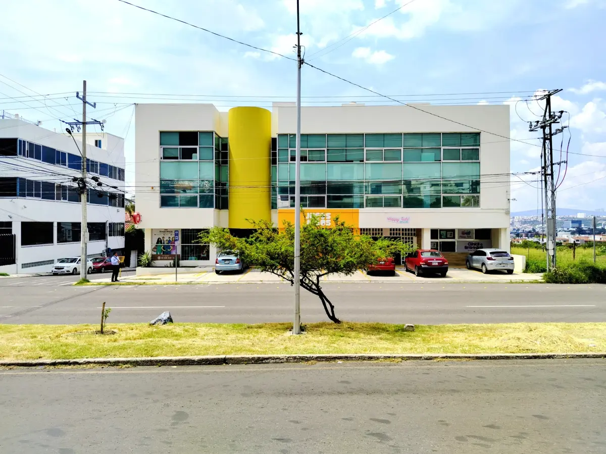 Oficina en renta en Centro Sur, Querétaro — foto 1 de 27