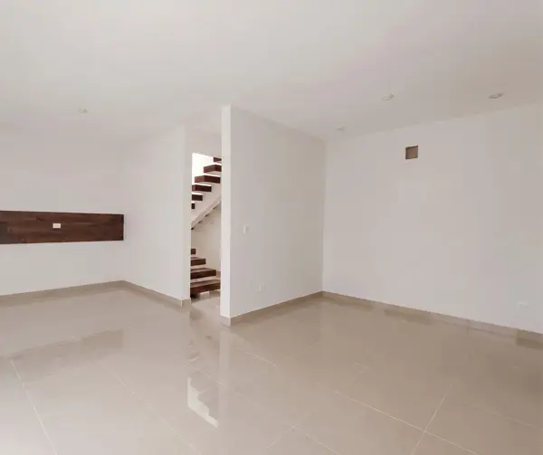Casa en venta en Brisas Poniente, Saltillo — foto 2 de 17