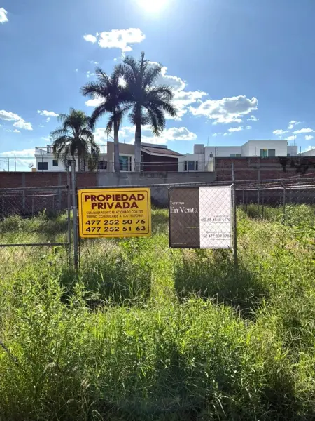 Terreno en venta en Mirador de Arbide, León — foto 3 de 3