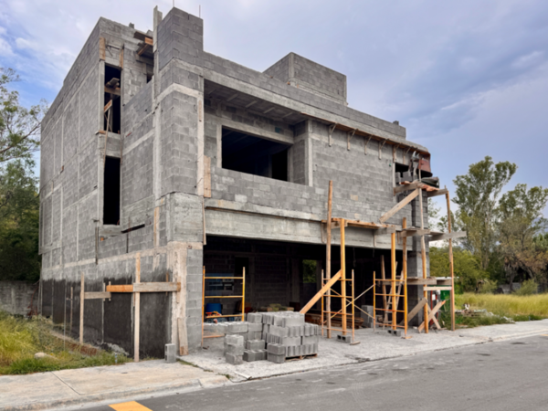 Casa en venta en Las Esmeraldas Residencial, Monterrey — foto 3 de 19