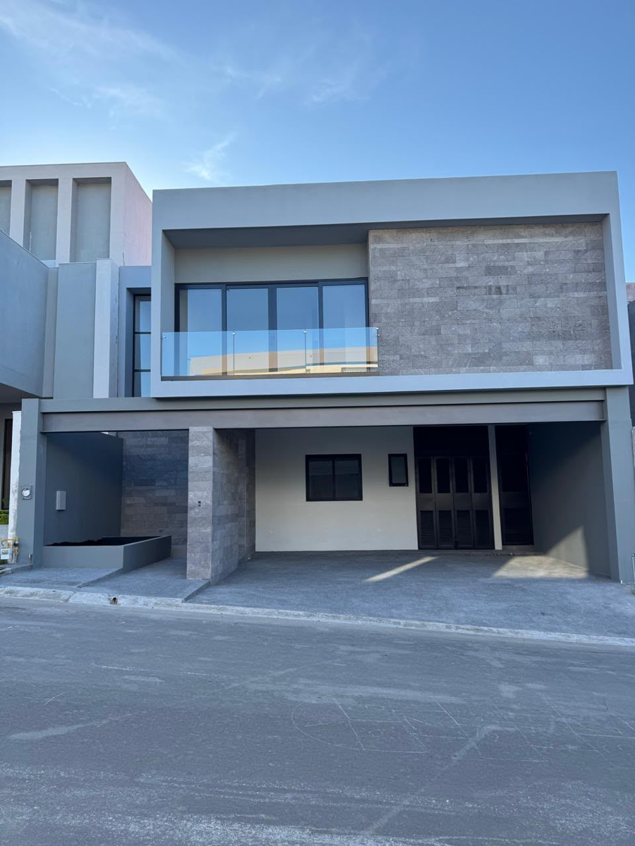 Casa en venta en Castaños del Vergel, Monterrey — foto 1 de 12