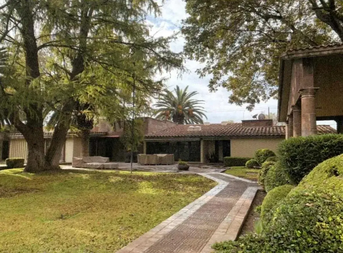 Casa en venta en Jardines de Versalles, Saltillo — foto 1 de 2