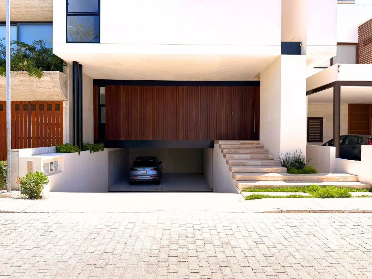 Casa en venta en Cancún Centro, Benito Juárez — foto 1 de 17