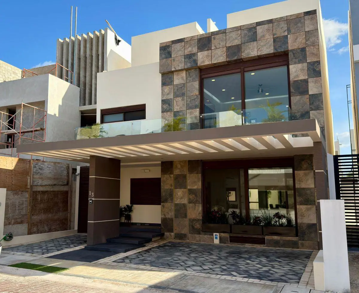 Casa en venta en Vía Cumbres Residencial, Benito Juárez — foto 1 de 22