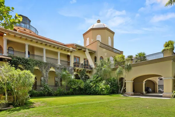 Casa en venta en Zona Hotelera, Benito Juárez — foto 2 de 37