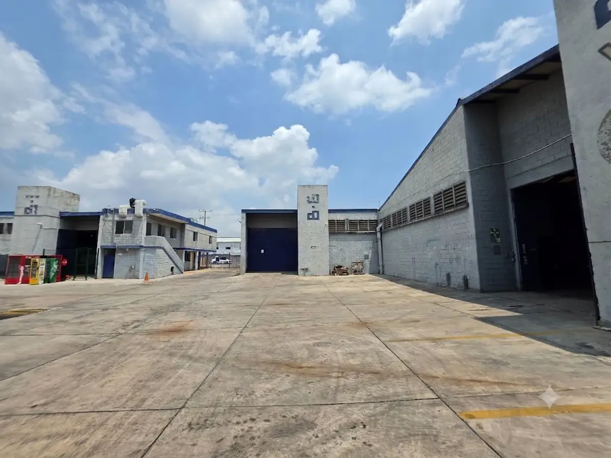 Bodega en renta en Miramar, Altamira — foto 1 de 14
