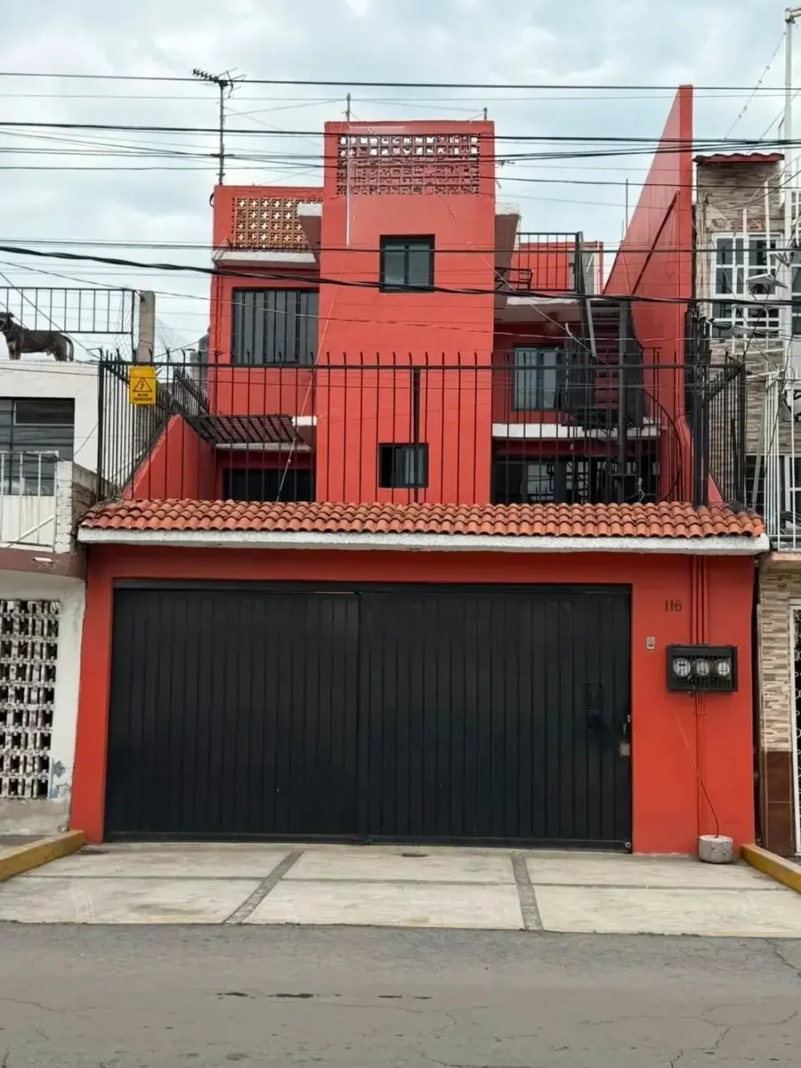 Casa en venta en Valle de Aragón 3ra. Sección Oriente, Ecatepec de Morelos — foto 1 de 27