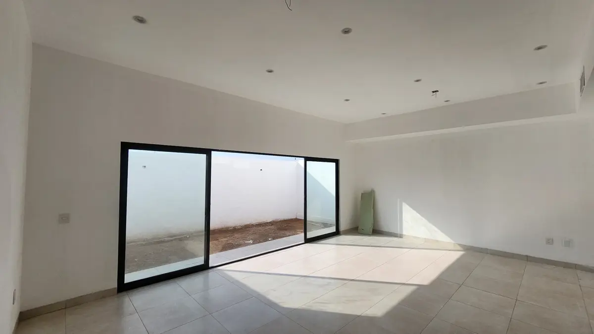 Vista 3 de Casa en Venta en Los Viñedos