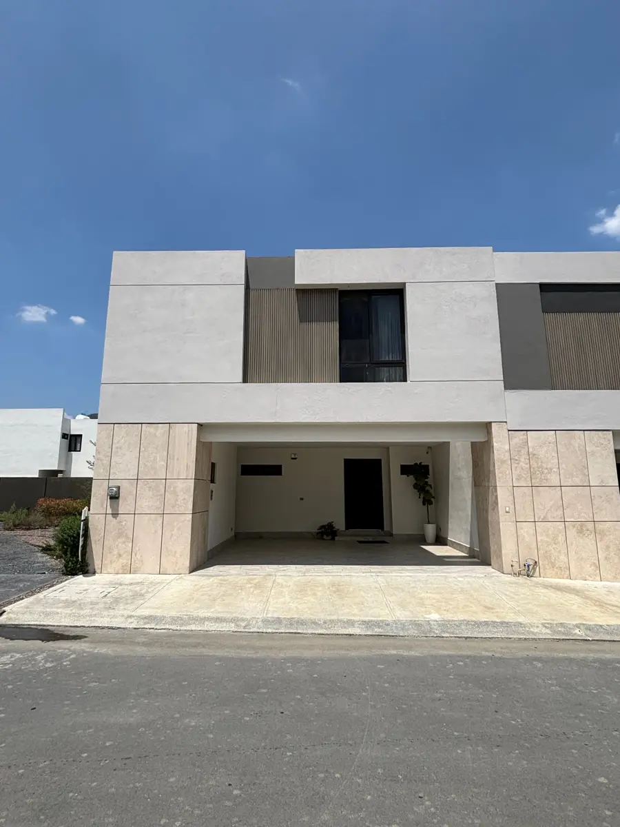 Casa en venta en Quivira, Santiago — foto 1 de 25
