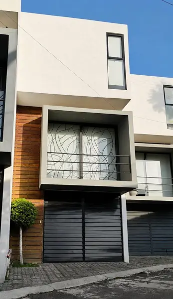 Venta de Casa AMUEBLADA, estilo Town House en Camino Real a Cholula Venta de Casa AMUEBLADA, estilo Town House en Camino Real a Cholula