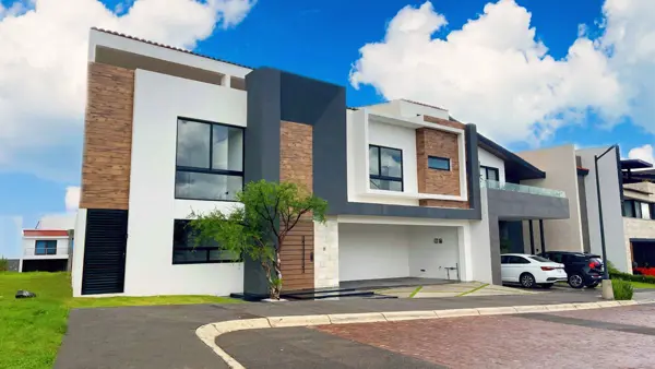 Casa en venta en Lomas de Angelópolis III, San Andrés Cholula — foto 2 de 30