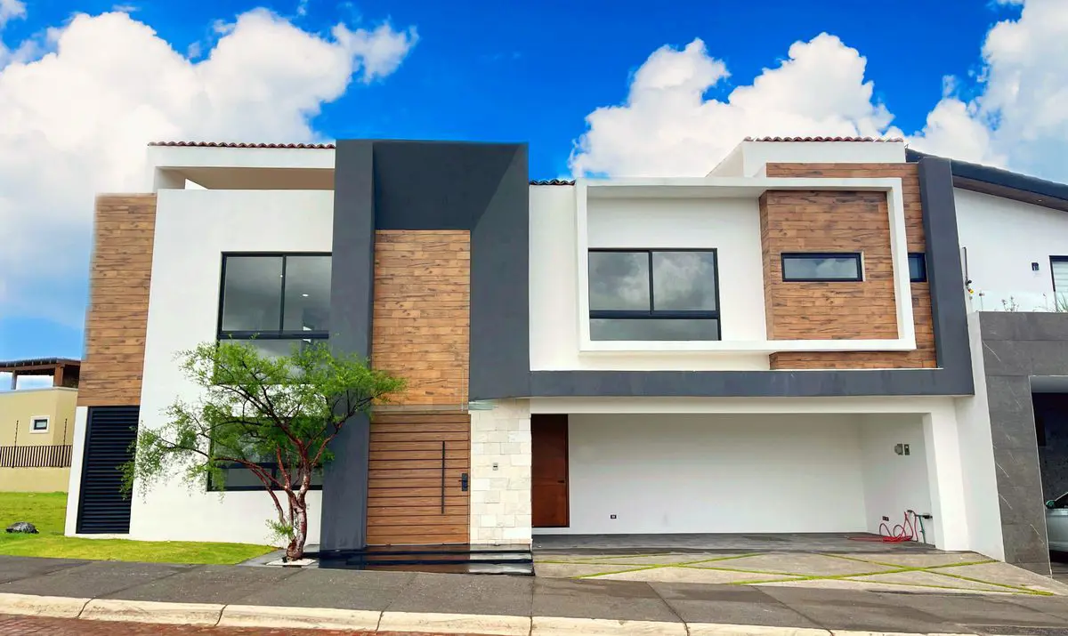 Casa en venta en Lomas de Angelópolis III, San Andrés Cholula — foto 1 de 30