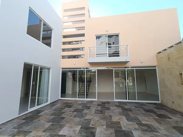 Casa en Venta en Esquina Lomas de Angelópolis 2 Casa en Venta en Esquina Lomas de Angelópolis 2
