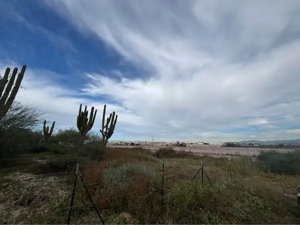 Terreno en venta en El Centenario, La Paz — foto 2 de 3