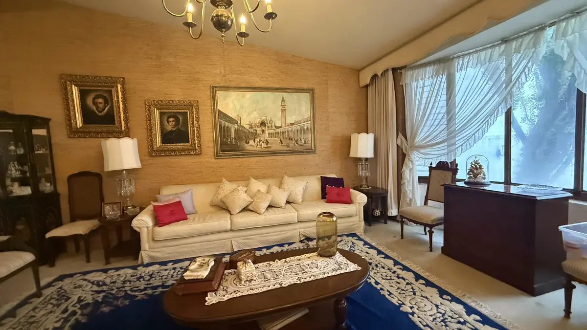 Casa en venta en Arbide, León — foto 1 de 24