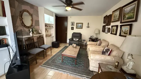 Casa en venta en Arbide, León — foto 3 de 24