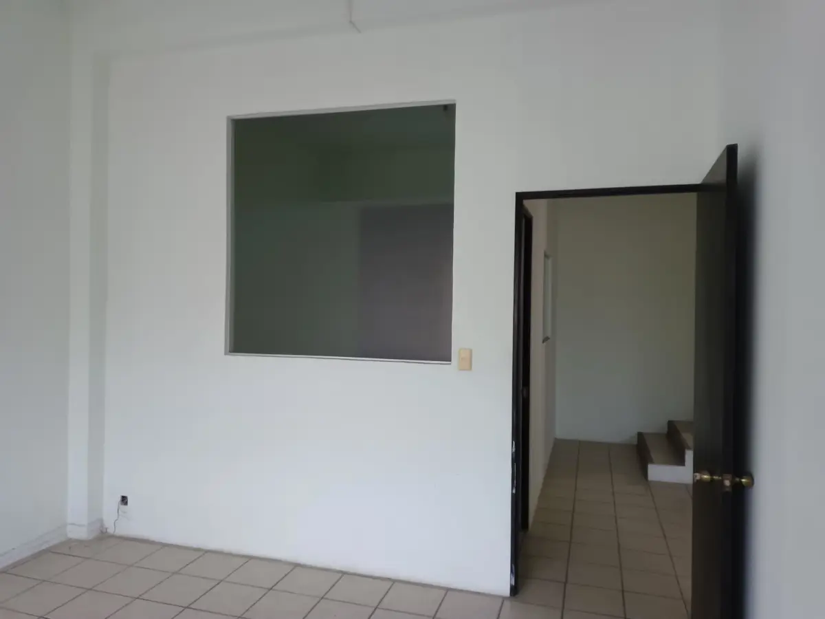 Oficina en renta en San Jerónimo, León — foto 1 de 15