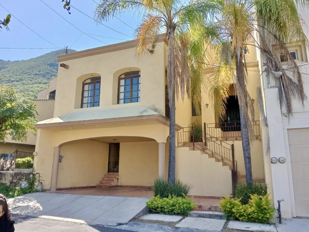 Casa en venta en Lomas del Paseo, Monterrey — foto 1 de 14