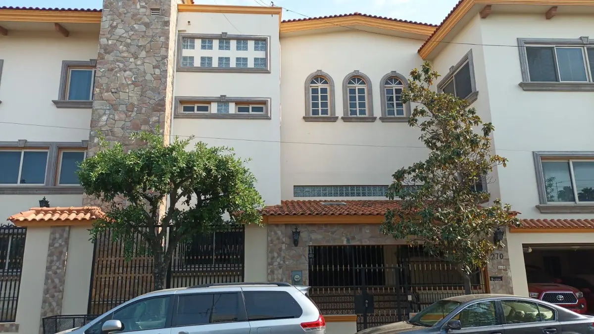 Casa en venta en Contry, Monterrey — foto 1 de 22