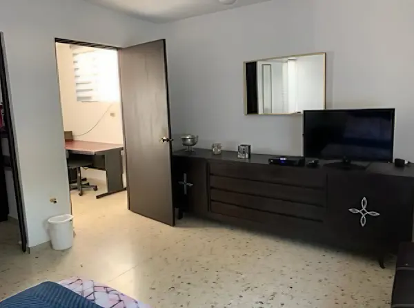Departamento en renta en Del Valle, San Pedro Garza García — foto 3 de 8