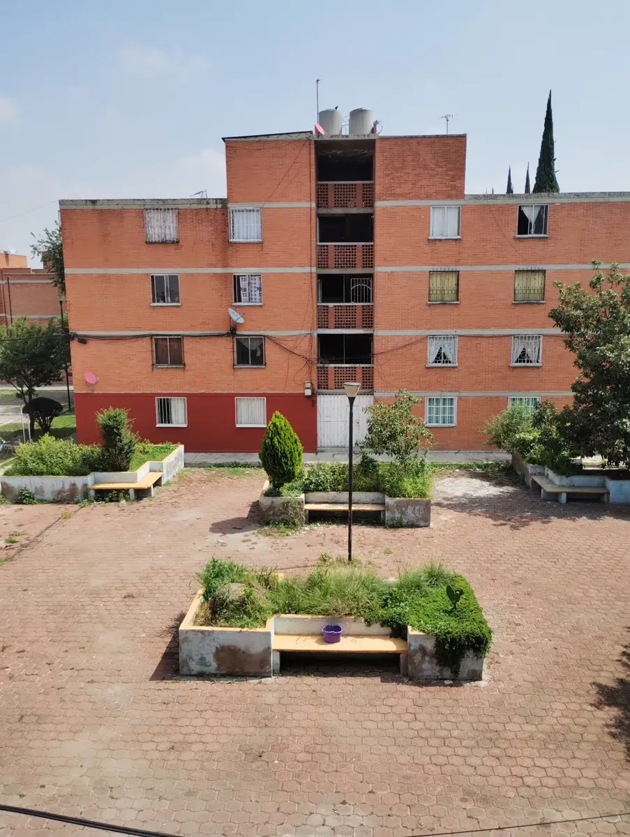 Departamento en venta en INFONAVIT C.T.M. San Pablo Tultepec, Tultepec — foto 1 de 19