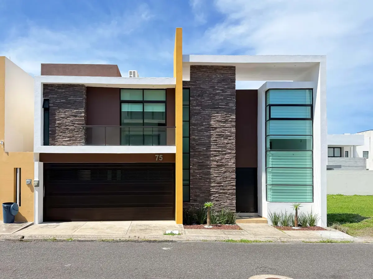 Casa en venta en Lomas del Sol, Alvarado — foto 1 de 25