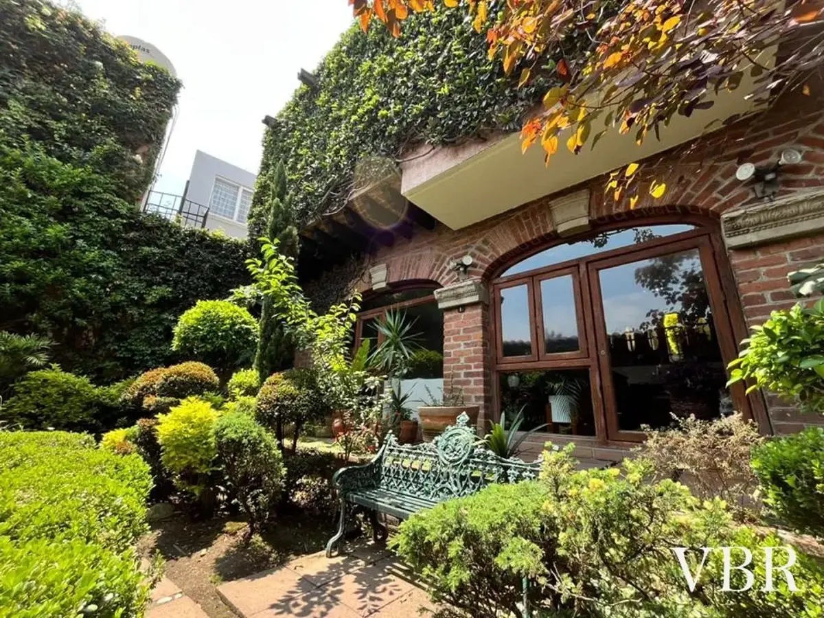 Casa en venta en Lomas de San Angel Inn, Álvaro Obregón — foto 1 de 13