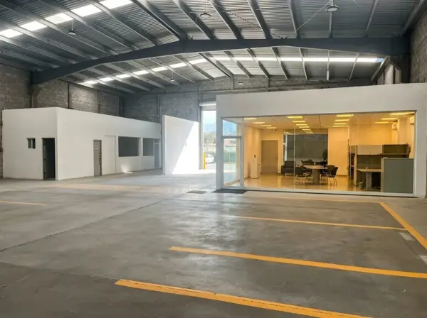 Bodega en renta en Eulalio Gutiérrez Treviño, Saltillo — foto 2 de 6