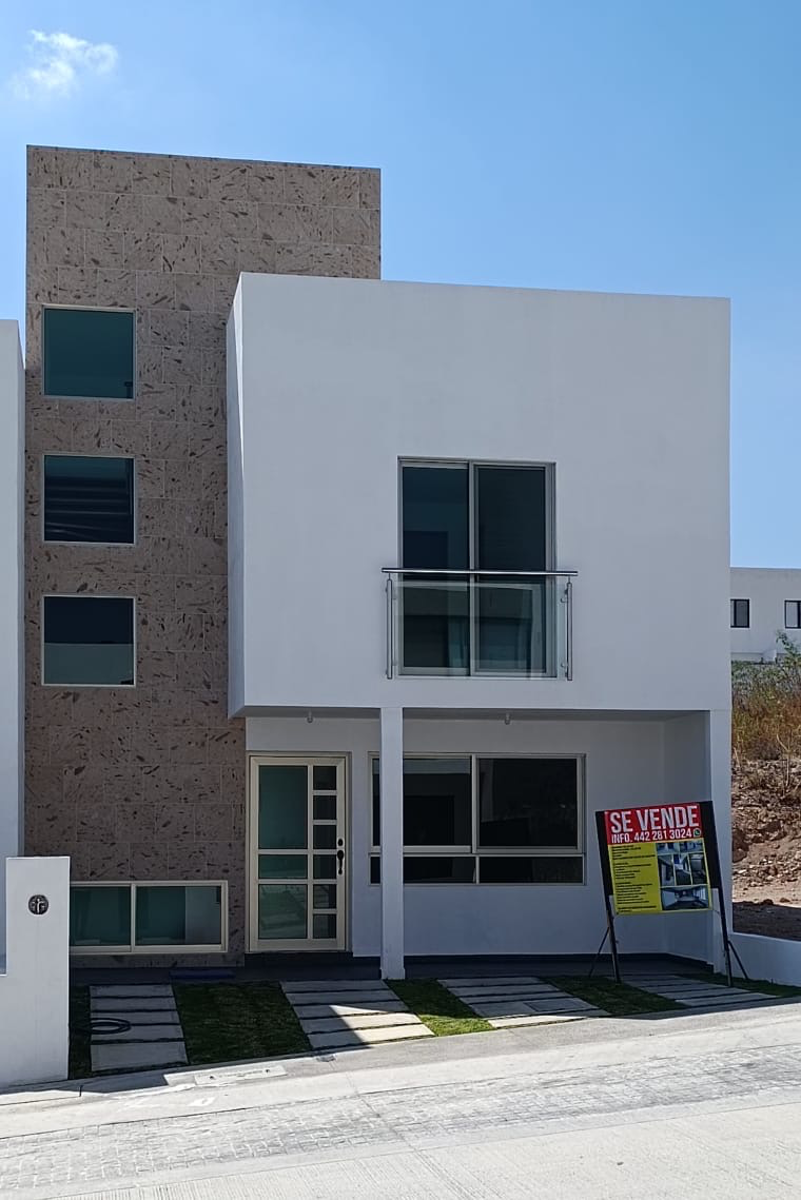 Casa en venta en Capital Sur, El Marqués — foto 1 de 22