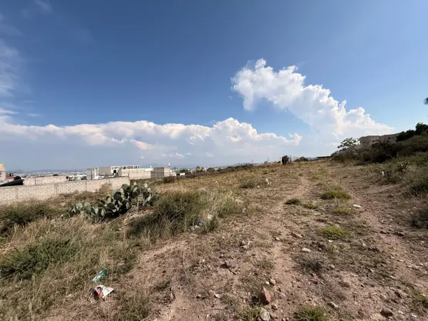 Terreno en venta en Miguel Ramos Arizpe, Pachuca de Soto — foto 3 de 5