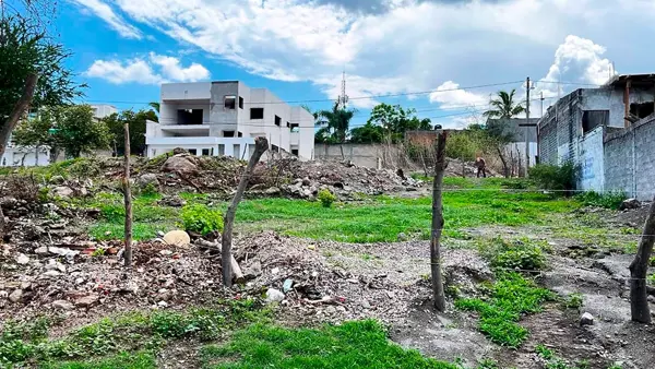 Terreno Escriturado en venta en Obrera Popular Xochitepec Morelos.